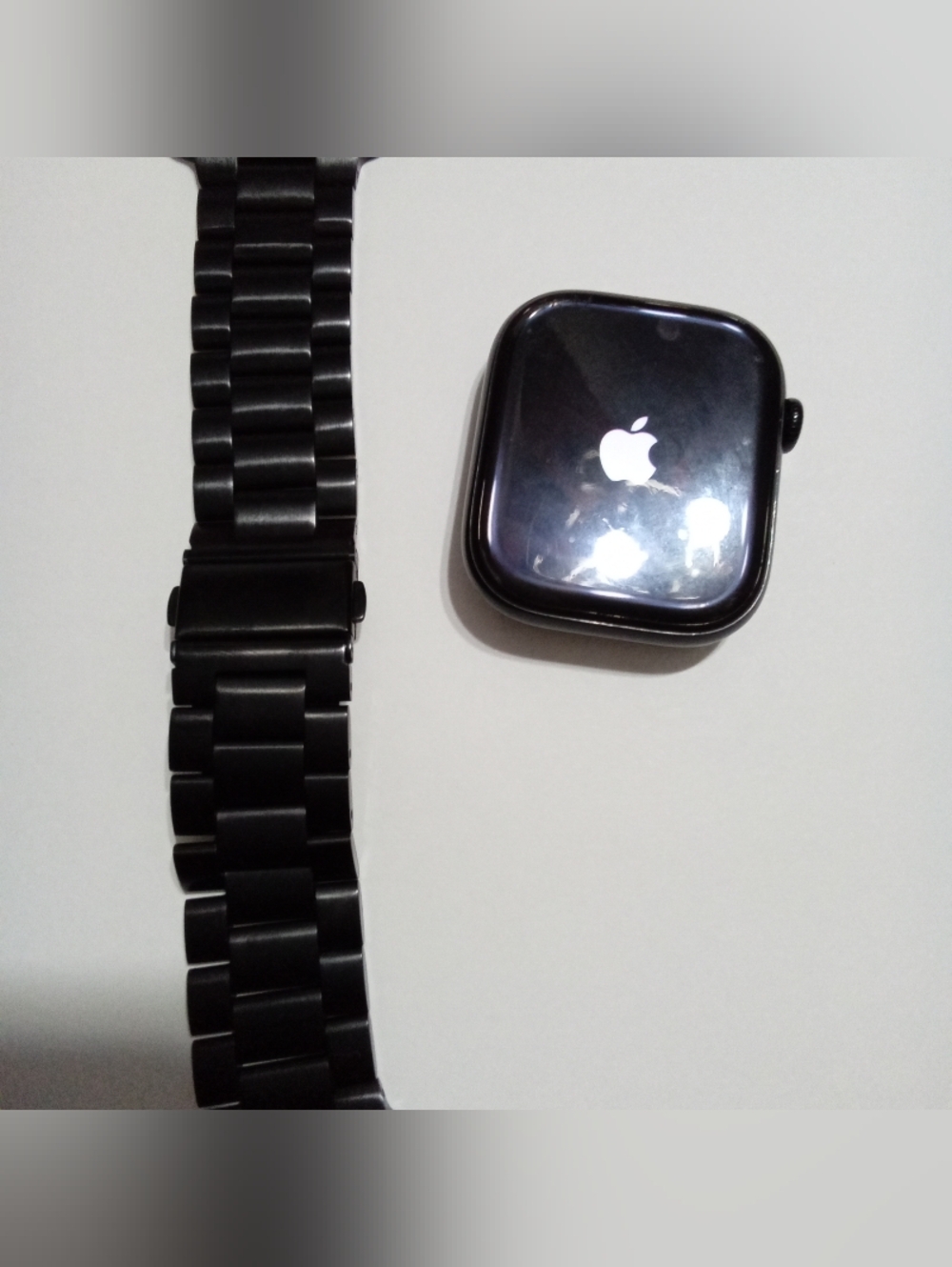 Apple Watch Series 10 - 46mm GPS (Aluminum, Jet Black)